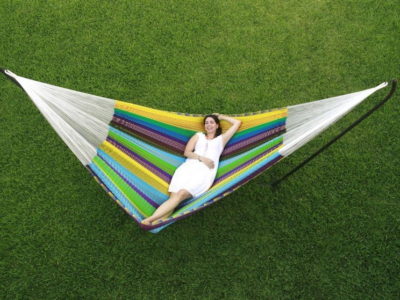 S'allonger dans un hamac